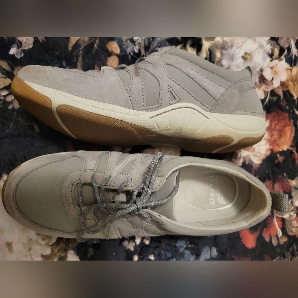 Dansko Gray Suede Leather Fabric Sneaker Shoes Women's Size Sz 38